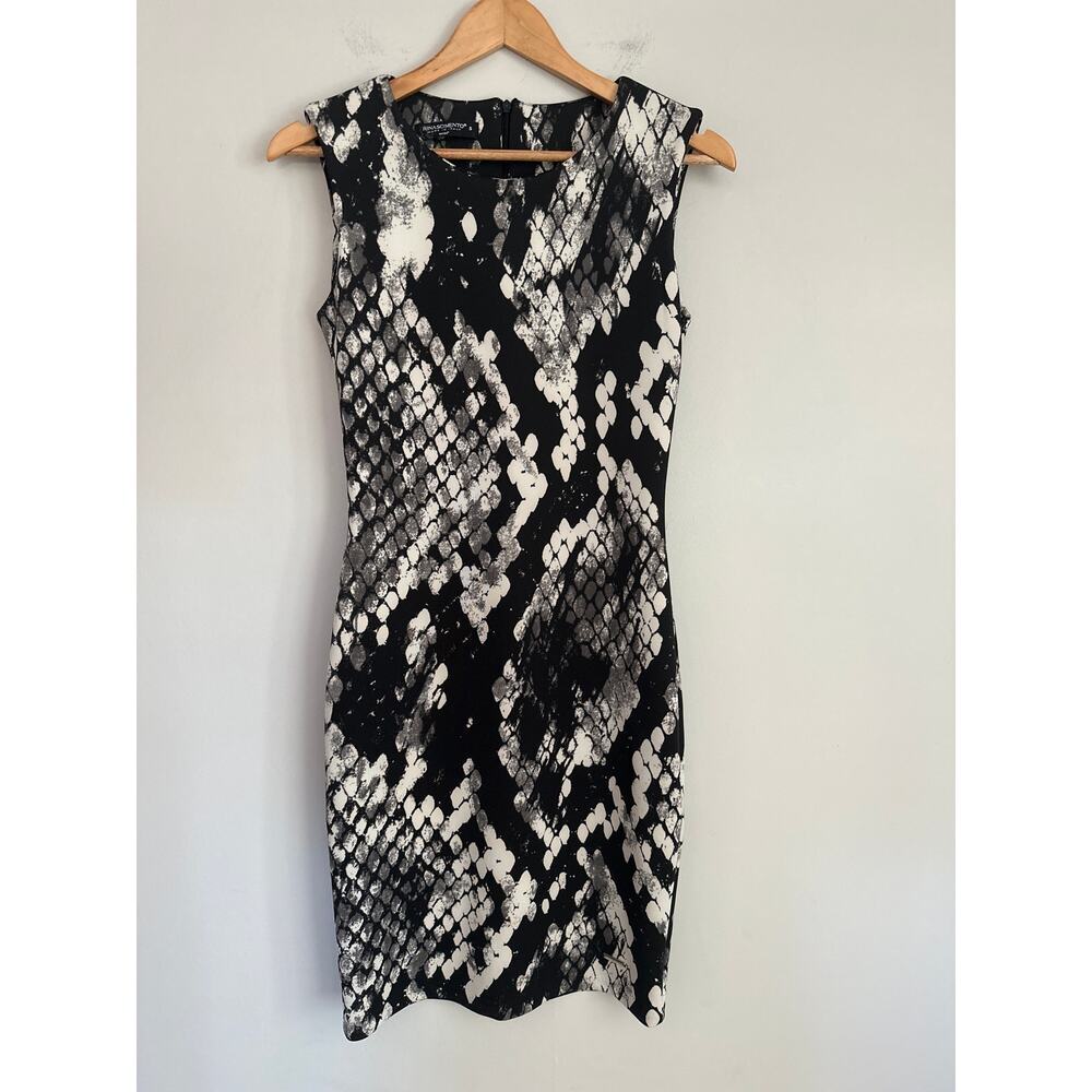 Rinascimento Made In Italy Womens Size S Dress Sleeveless‎ Bodycon Print